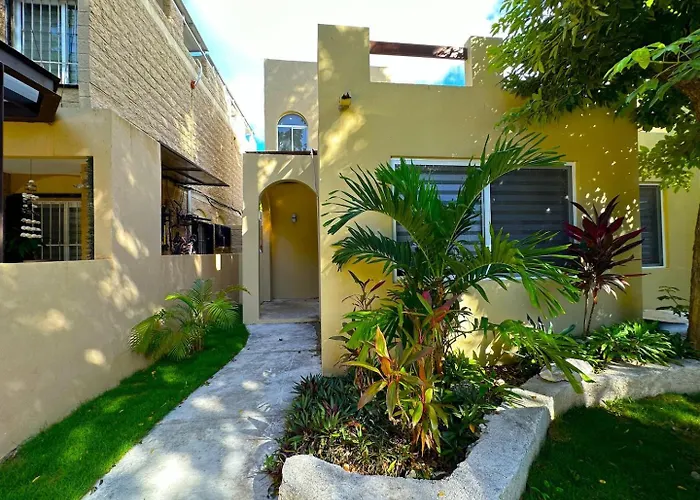 Private Fresh Pool, Huge Garden, Xcalacoco Playa del Carmen