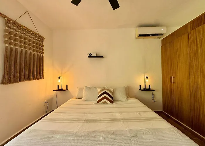 Holiday home Private Fresh Pool, Huge Garden, Xcalacoco